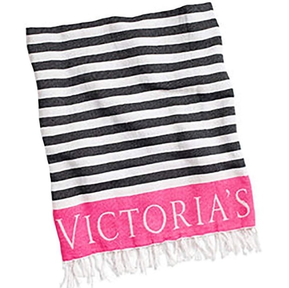 Victorias Secret BEACH Blanket LIMITED EDITION - Picture 2 of 3